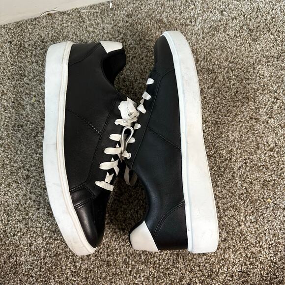 COLE HAAN Women's Grand Crosscourt Coaster Sneakers Size 11B In Black/White - Picture 7 of 8